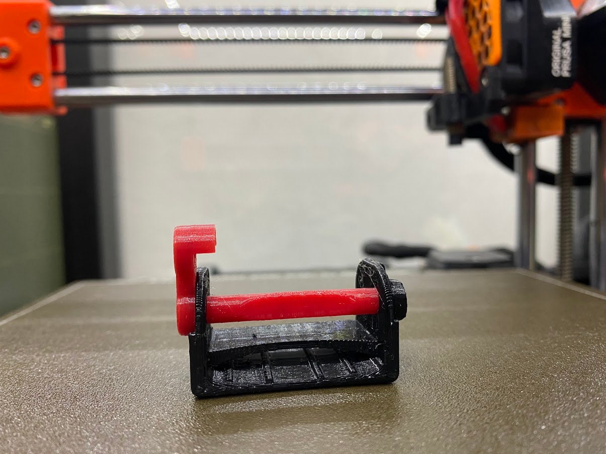 Dyson v15 Trigger Lock - Improved Design | 3D Printed Dyson Vacuum Cleaner Accessories - Customizable Attachments & Parts (DV-05)