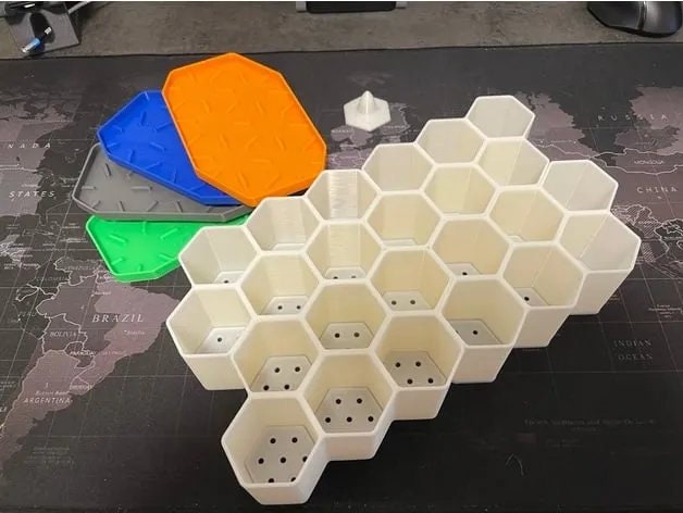 Starter Plant Grower | 3D Printed Plant Grower - Gardening Solution (GR-17)