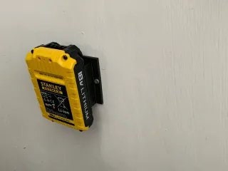 Stanley Battery 18V Wall Holder | 3D Printed Stanley Tool Accessories (MA-10)